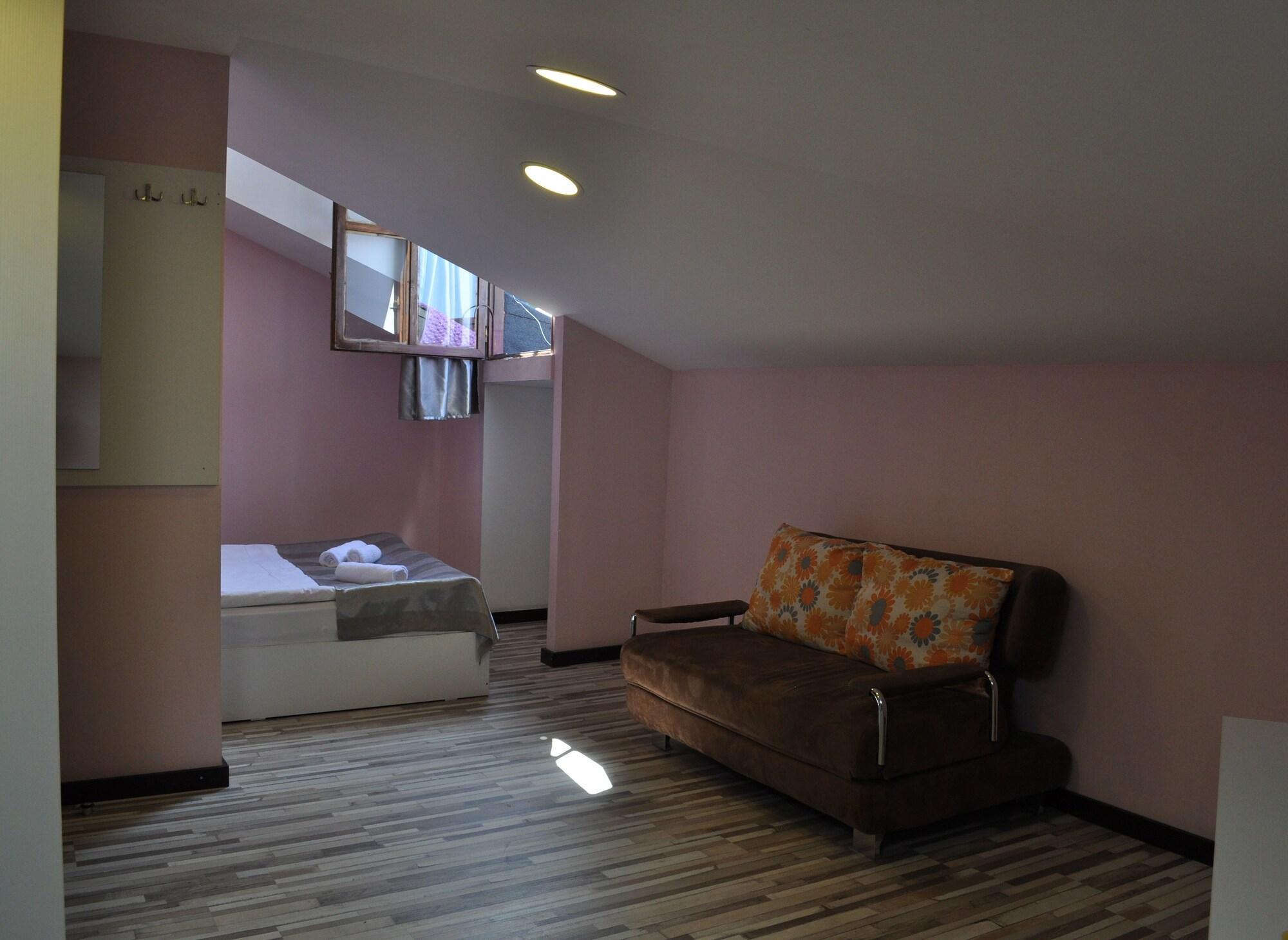 Tiflis Metekhi Hotel 외부 사진